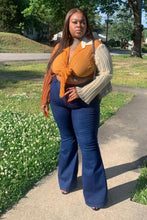 Cargar imagen en el visor de la galería, Classic Super Flare Jeans