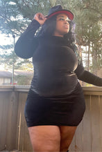 Load image into Gallery viewer, Amor velour dress- (PLUS)