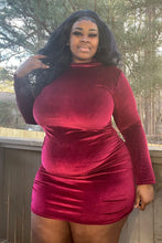 Load image into Gallery viewer, Amor velour dress- (PLUS)