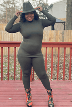 Load image into Gallery viewer, Turtleneck Legging Set