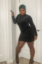 Load image into Gallery viewer, Amor velour dress