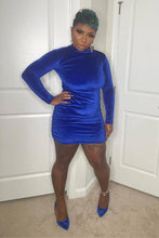 Load image into Gallery viewer, Amor velour dress