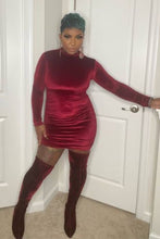 Load image into Gallery viewer, Amor velour dress