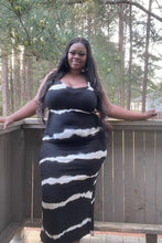 Load image into Gallery viewer, The motions maxi dress- (PLUS)