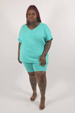 Load image into Gallery viewer, Tunic Style Shorts Set- Plus
